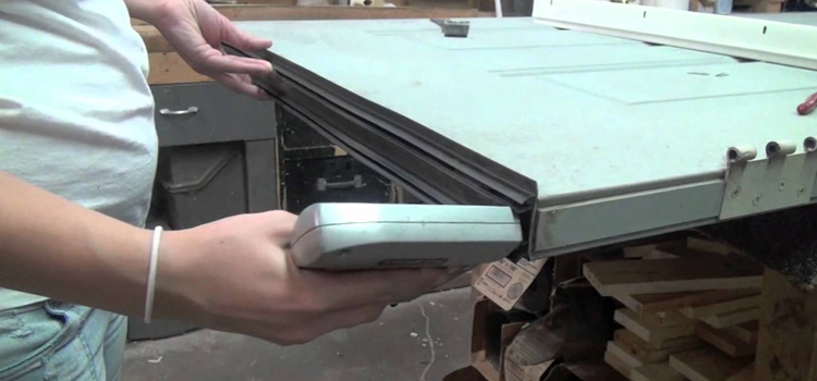 damaged steel door repair Naperville, IL